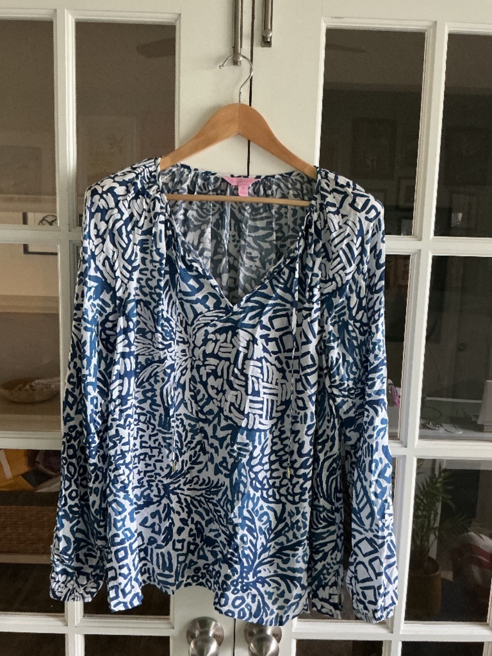 Lilly Pulitzer Blue/ White Top - XL